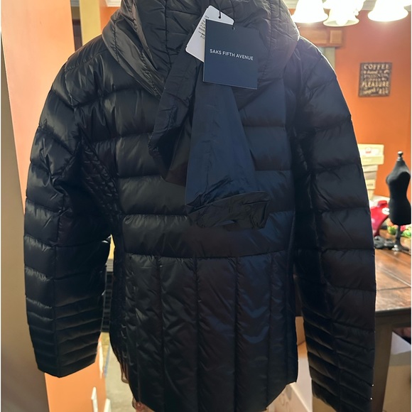 NWT Saks Fifth Avenue Puffer Jacket X Large - Picture 2 of 8